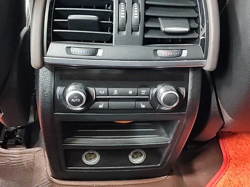 BMW X5 X5 (F15) xDrive M50d 이미지 13