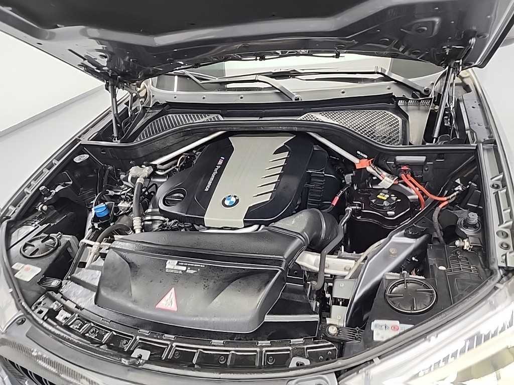 BMW X5 X5 (F15) xDrive M50d 이미지 5