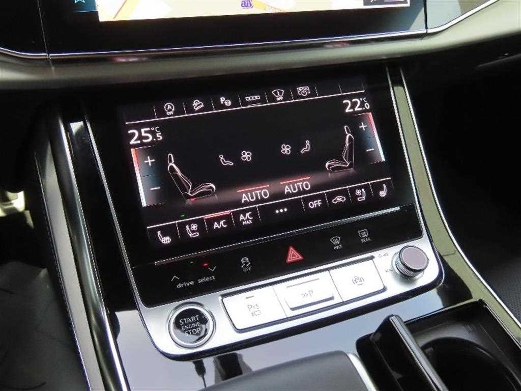 아우디 Q8 55 TFSI 콰트로 프리미엄 이미지 7