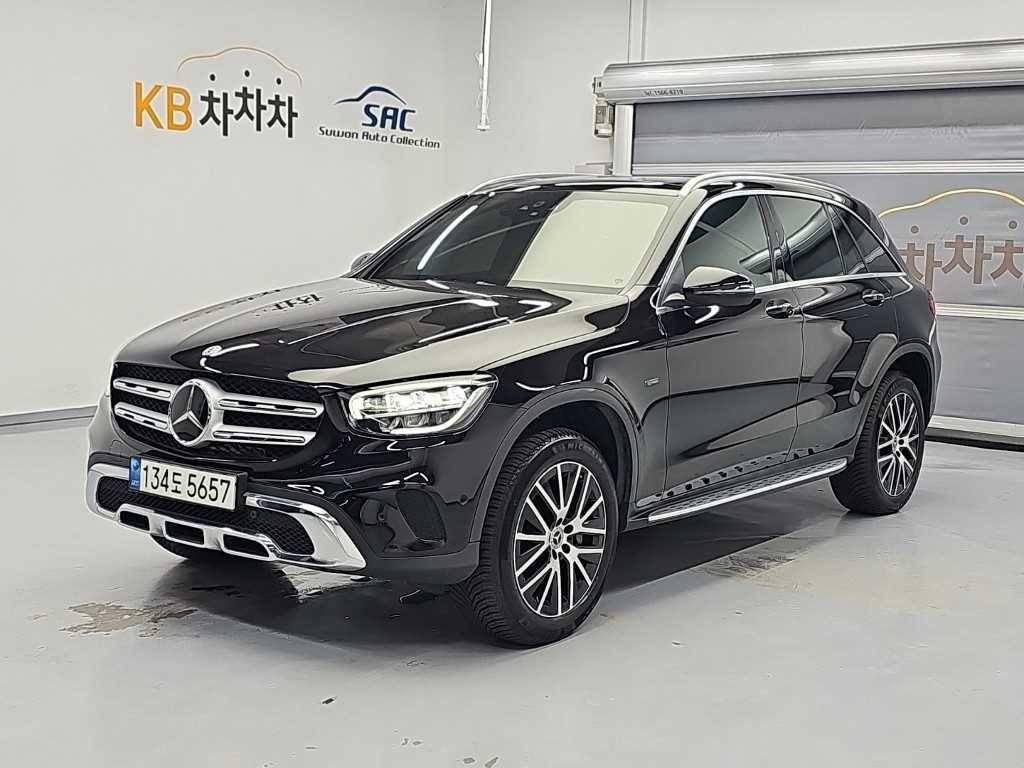 벤츠 GLC 클래스 GLC클래스 X253 GLC 300 e 4MATIC 이미지 1