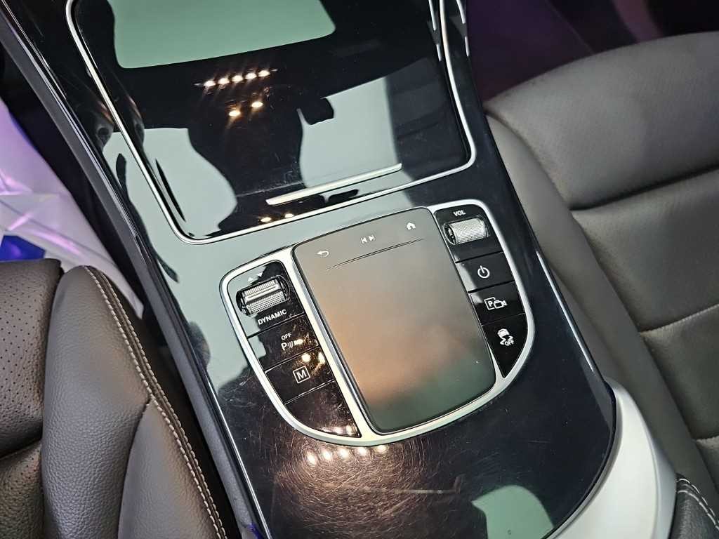 벤츠 GLC 클래스 GLC클래스 X253 GLC 300 e 4MATIC 이미지 17