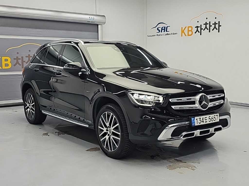 벤츠 GLC 클래스 GLC클래스 X253 GLC 300 e 4MATIC 이미지 4