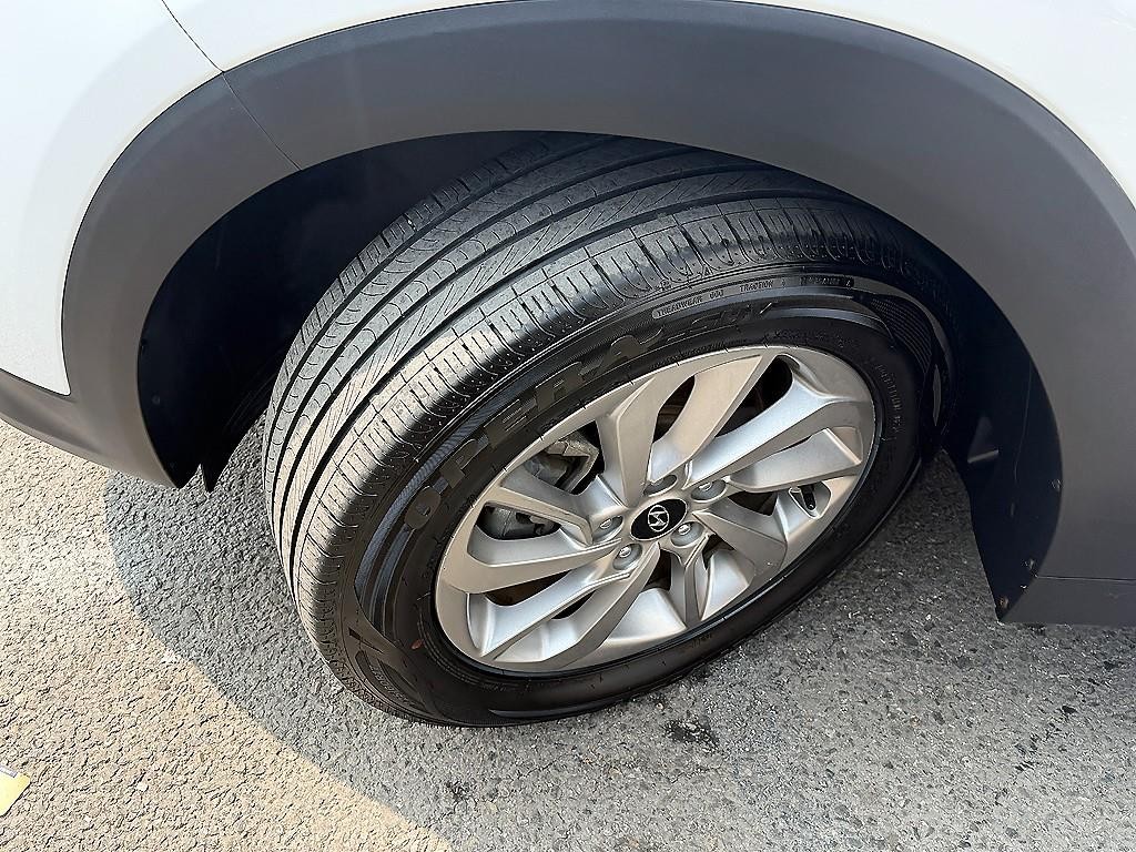 현대 투싼 올뉴투싼 디젤 1.7 2WD 모던 이미지 19