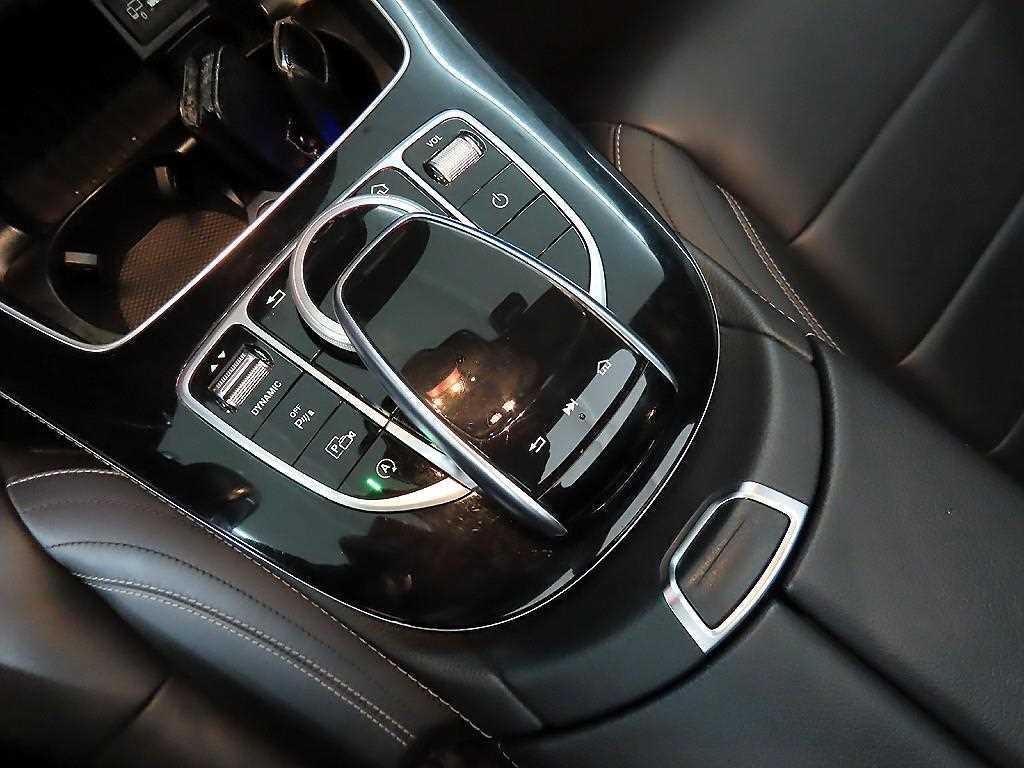 벤츠 E 클래스 E-클래스 W213 E350 4MATIC AMG LINE 이미지 13