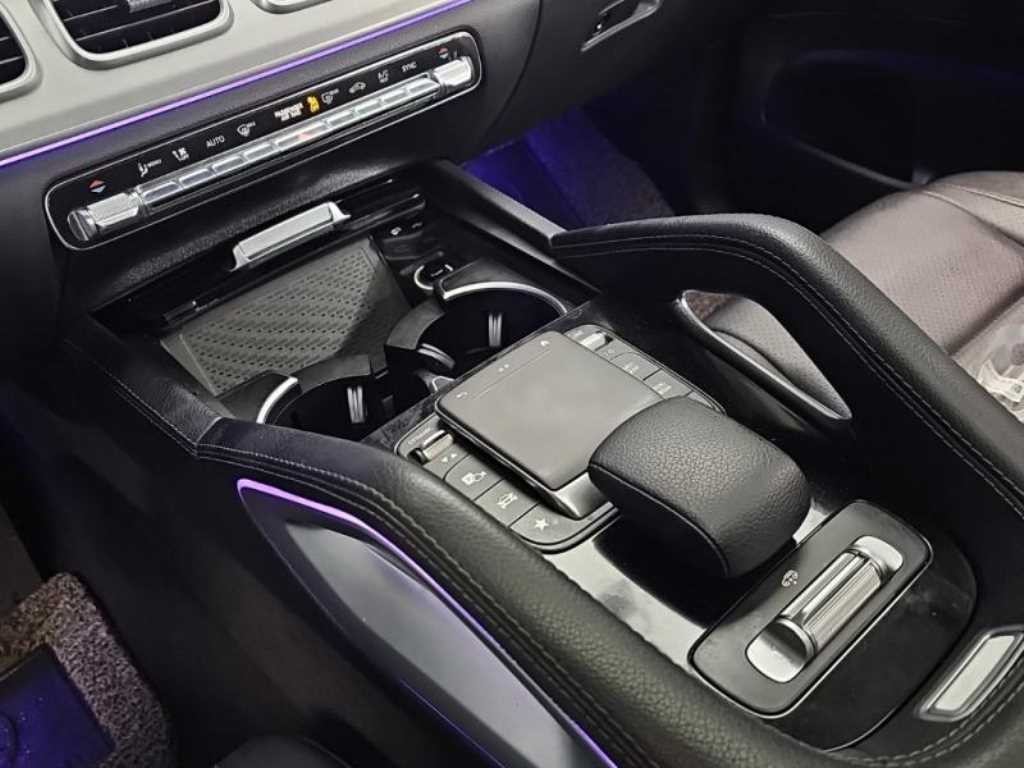 벤츠 GLE 클래스 GLE 클래스 W167 GLE 300d 4MATIC 이미지 11