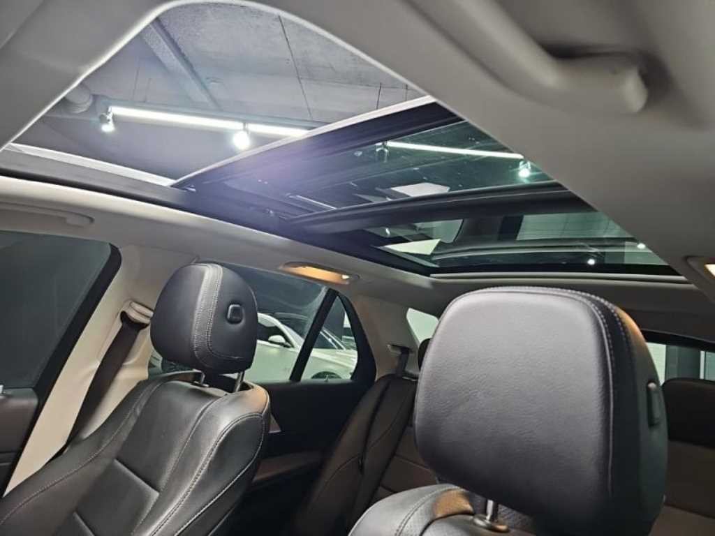 벤츠 GLE 클래스 GLE 클래스 W167 GLE 300d 4MATIC 이미지 15
