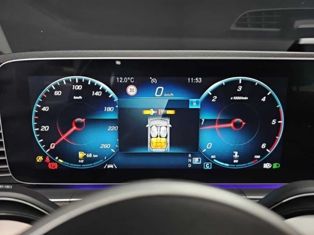 벤츠 GLE 클래스 GLE 클래스 W167 GLE 300d 4MATIC 이미지 8