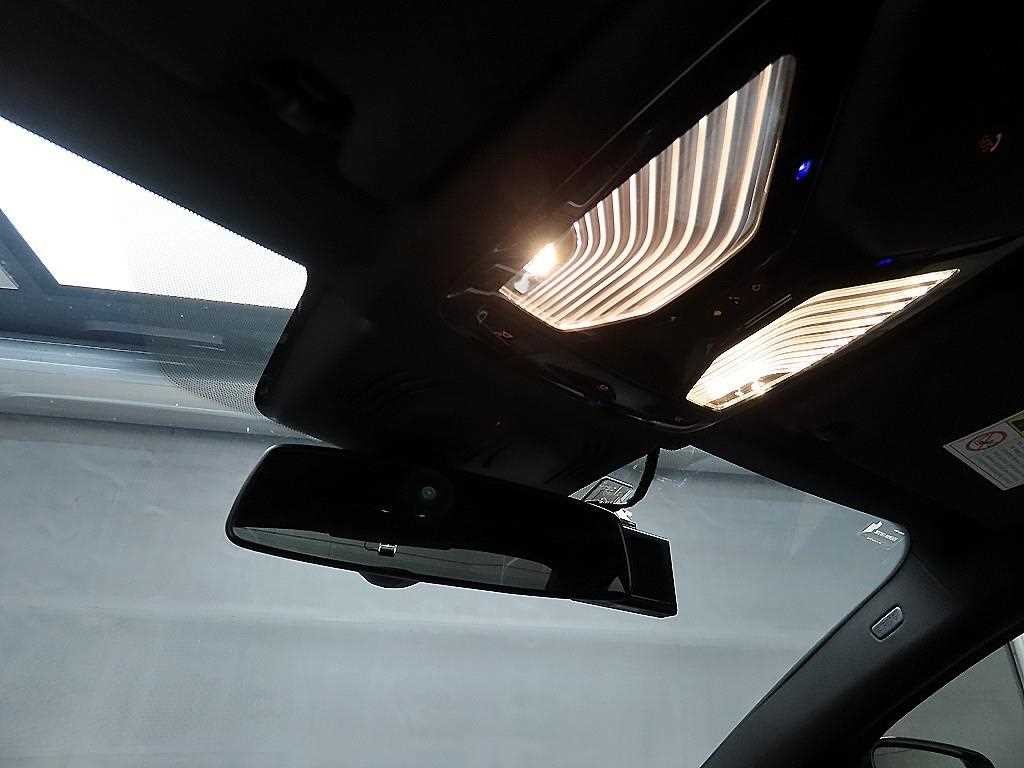 BMW 3시리즈 3시리즈 (G20) 320d xDrive M 스포츠 이미지 18