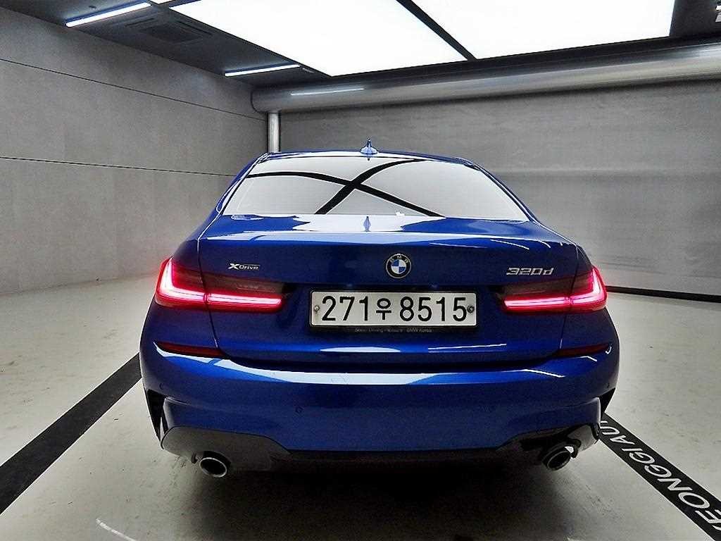 BMW 3시리즈 3시리즈 (G20) 320d xDrive M 스포츠 이미지 3
