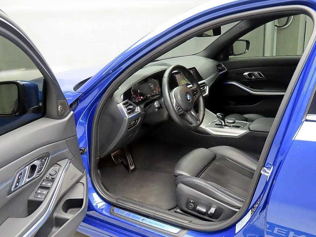 BMW 3시리즈 3시리즈 (G20) 320d xDrive M 스포츠 이미지 5
