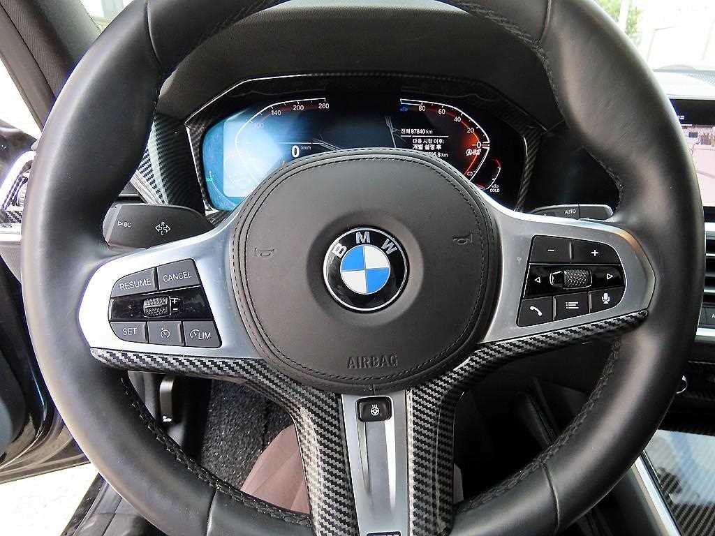 BMW 3시리즈 3시리즈 (G20) 320d 투어링 M 스포츠 이미지 8