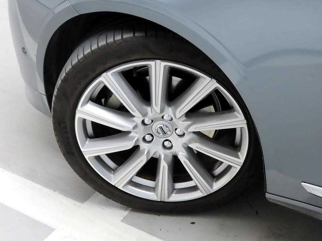 볼보 S90 T5 인스크립션 이미지 19
