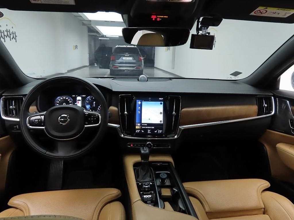 볼보 S90 T5 인스크립션 이미지 7
