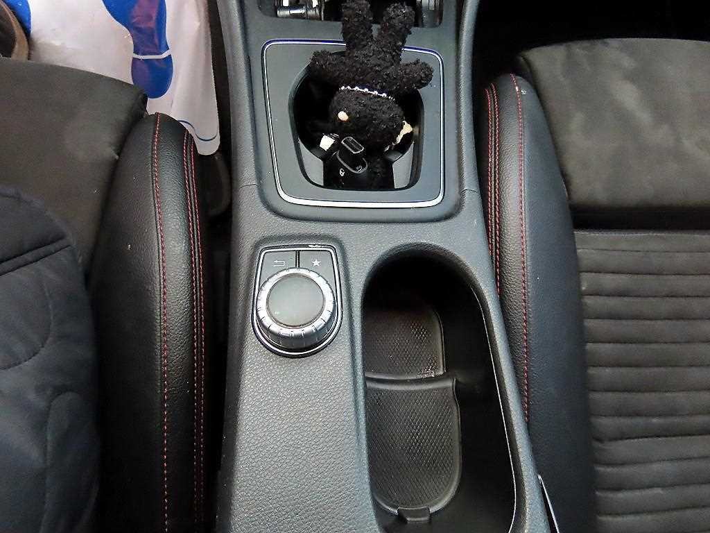 벤츠 CLA 클래스 CLA클래스 CLA 220 AMG LINE 이미지 12