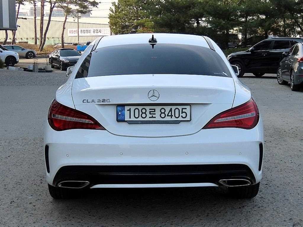 벤츠 CLA 클래스 CLA클래스 CLA 220 AMG LINE 이미지 4