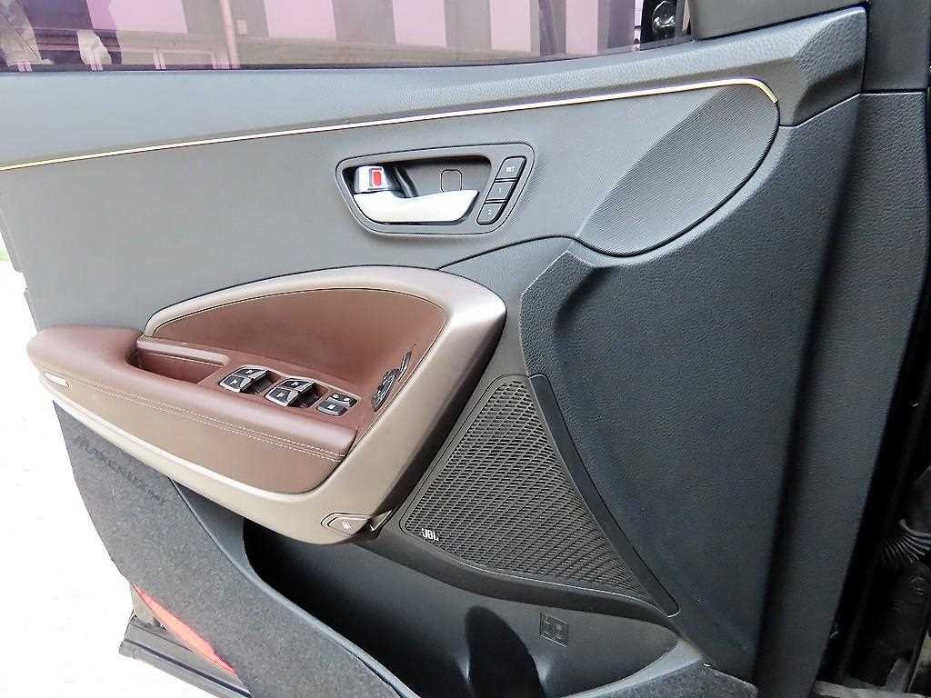 현대 맥스크루즈 더뉴맥스크루즈 E-VGT R2.2 4WD 파이니스트에디션 이미지 11