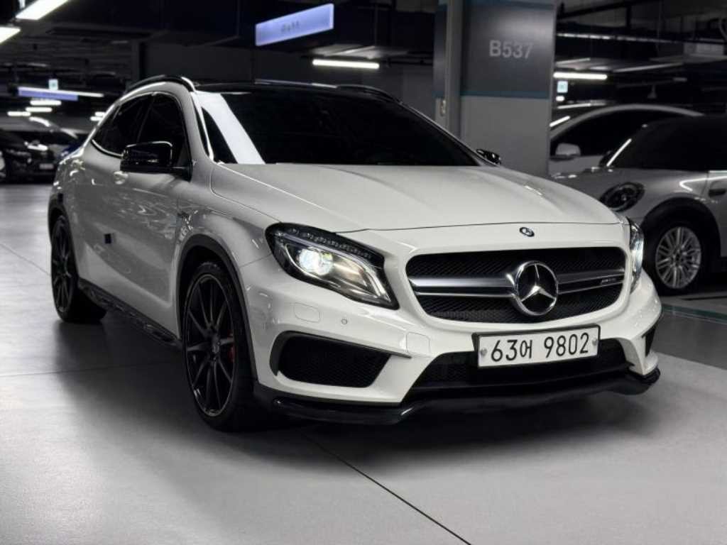 벤츠 GLA 클래스 GLA클래스 X156 GLA45 AMG 4MATIC 이미지 2