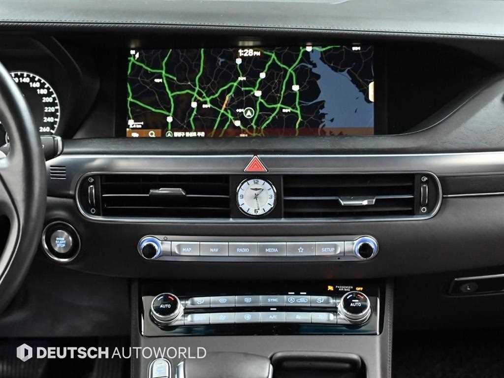 제네시스 G90 3.8 GDI AWD 프레스티지 이미지 14