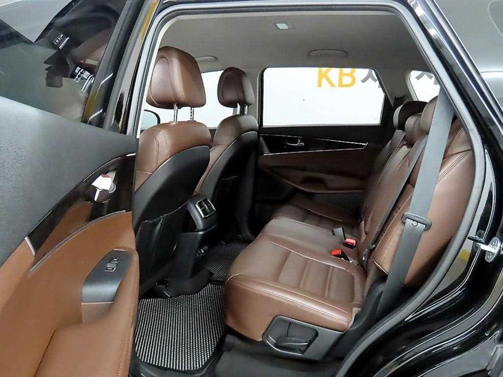 기아 쏘렌토 올 뉴 쏘렌토 디젤 2WD 2.0 노블레스 스페셜 이미지 6