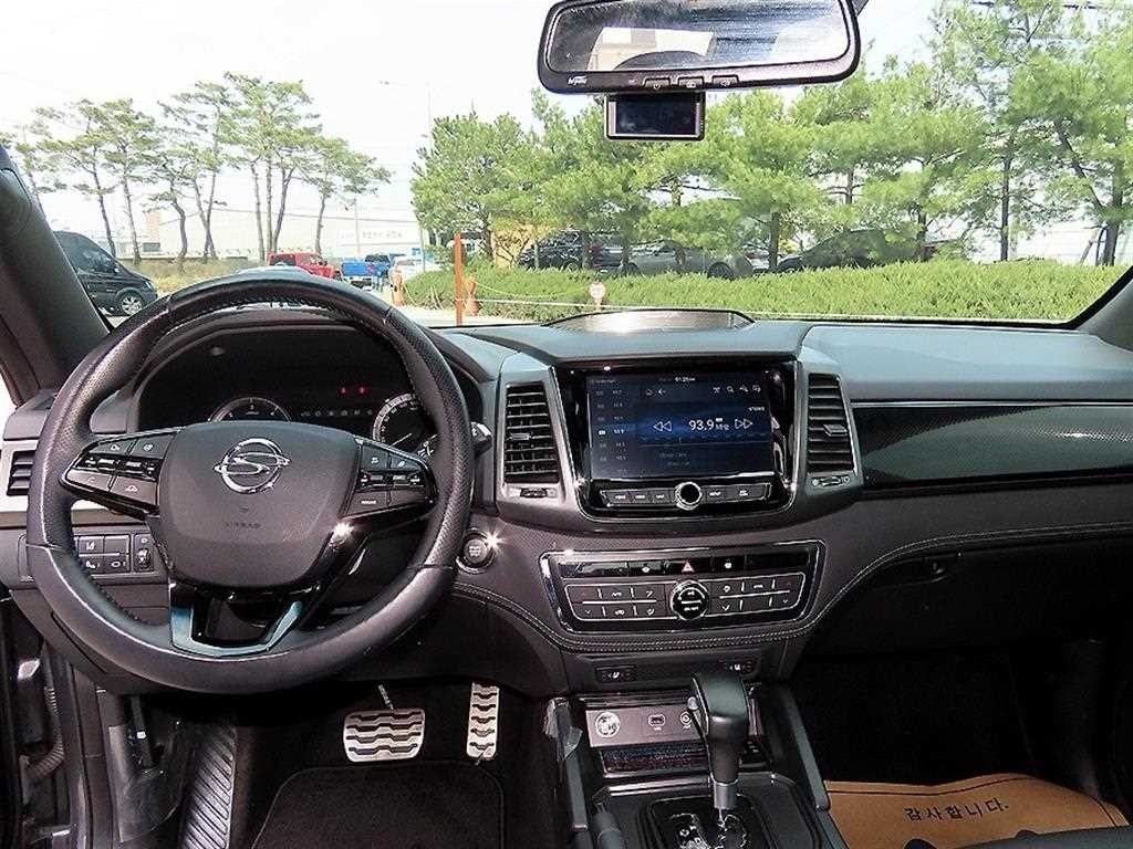 KG모빌리티(쌍용) 렉스턴 더 뉴 렉스턴 스포츠 칸 디젤 2.2 4WD 프레스티지 이미지 7