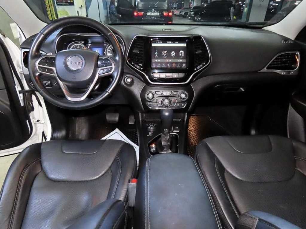 지프 체로키 체로키(KL) 2.4 리미티드 AWD 이미지 10