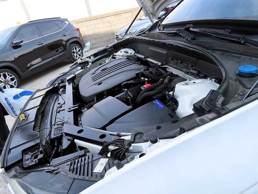 볼보 XC60 XC60(2세대) B5 AWD 인스크립션 이미지 19