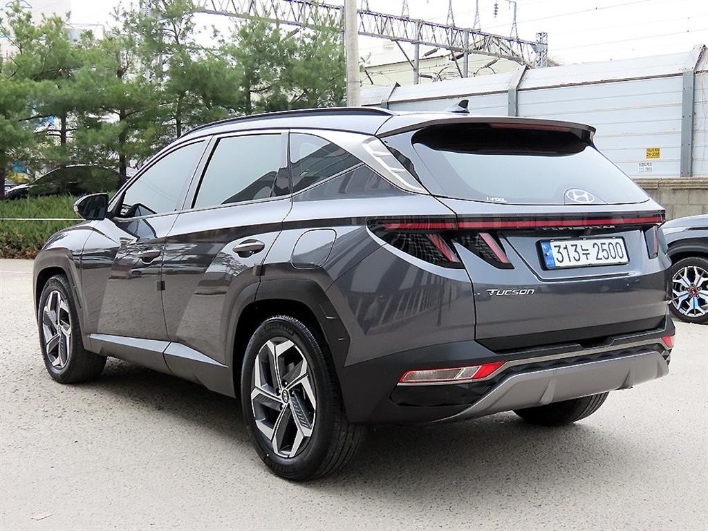 현대 투싼 투싼 (NX4) 디젤 2.0 2WD 인스퍼레이션 이미지 3