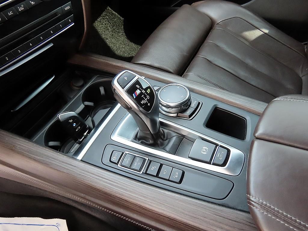 BMW X5 X5 (F15) xDrive M50d 이미지 11