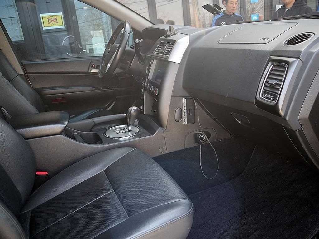 KG모빌리티(쌍용) 코란도 더뉴코란도스포츠 CX7(4WD) 클럽 이미지 13