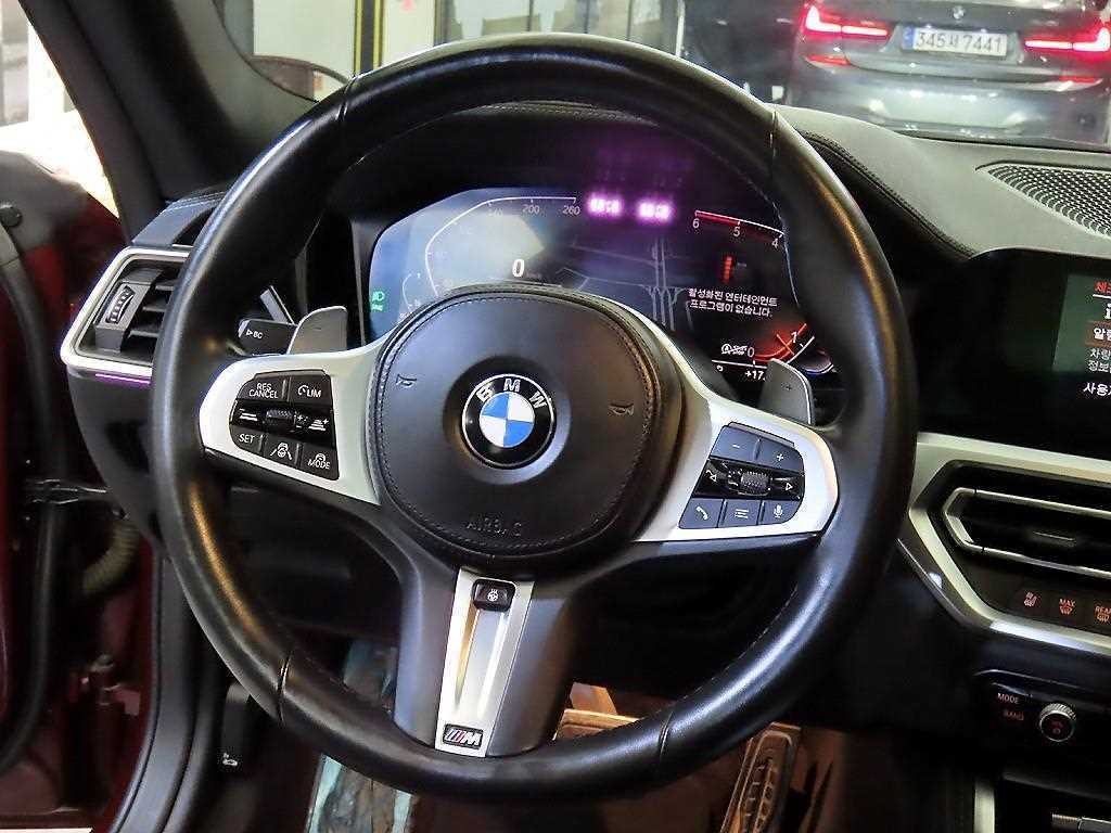 BMW 4시리즈 4시리즈 (G22) 420d 그란쿠페 M 스포츠 퍼스트 에디션 이미지 8