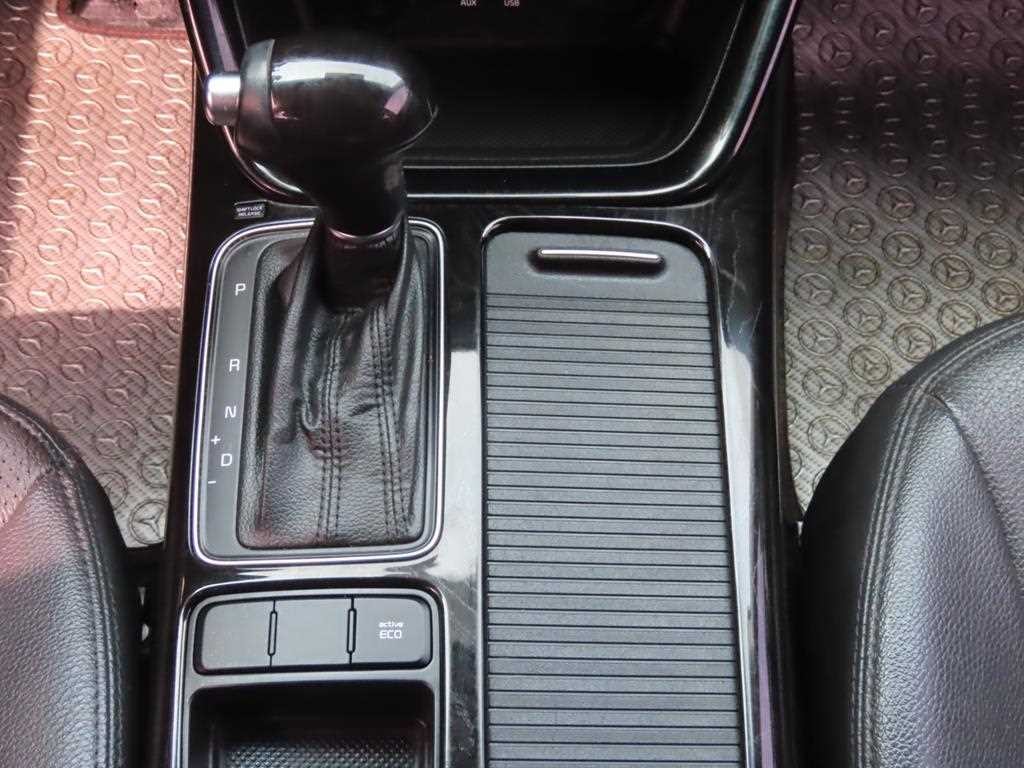 기아 쏘렌토 뉴 쏘렌토 R 2WD 2.0 트랜디 이미지 14