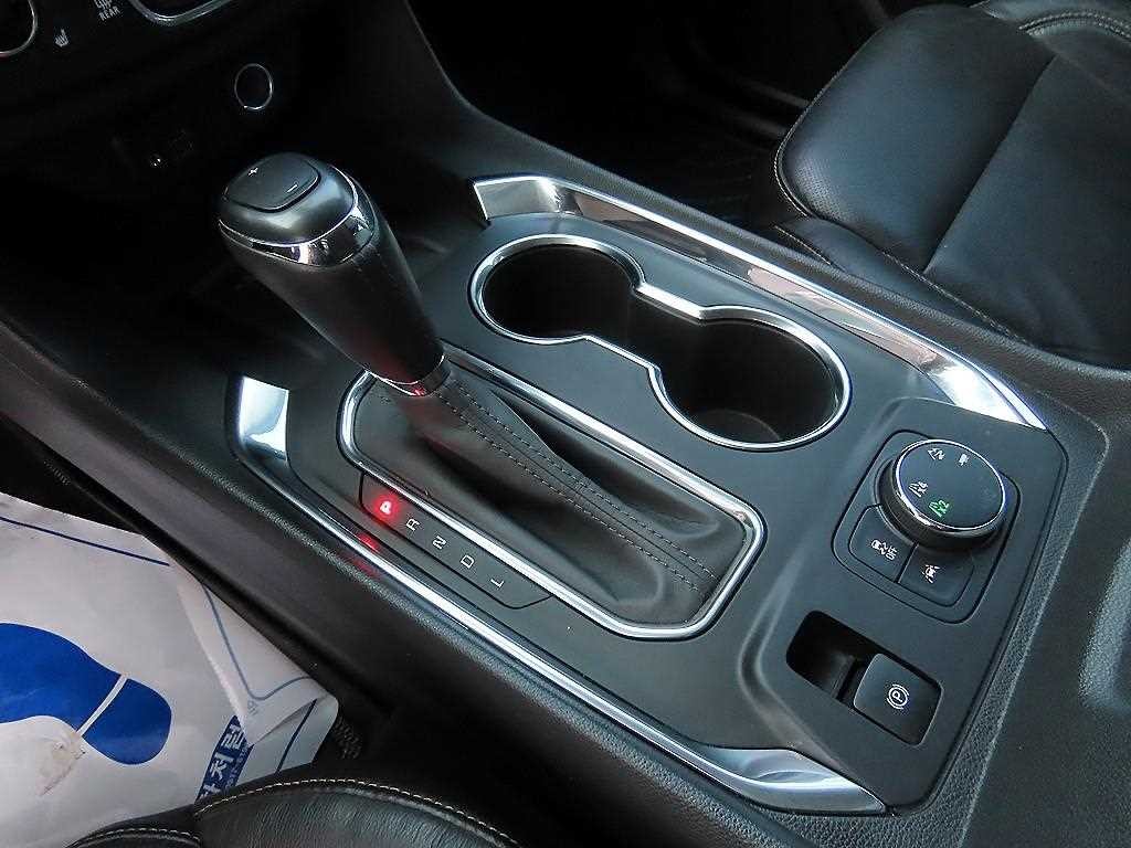 쉐보레 트래버스 3.6 AWD 레드라인 이미지 10