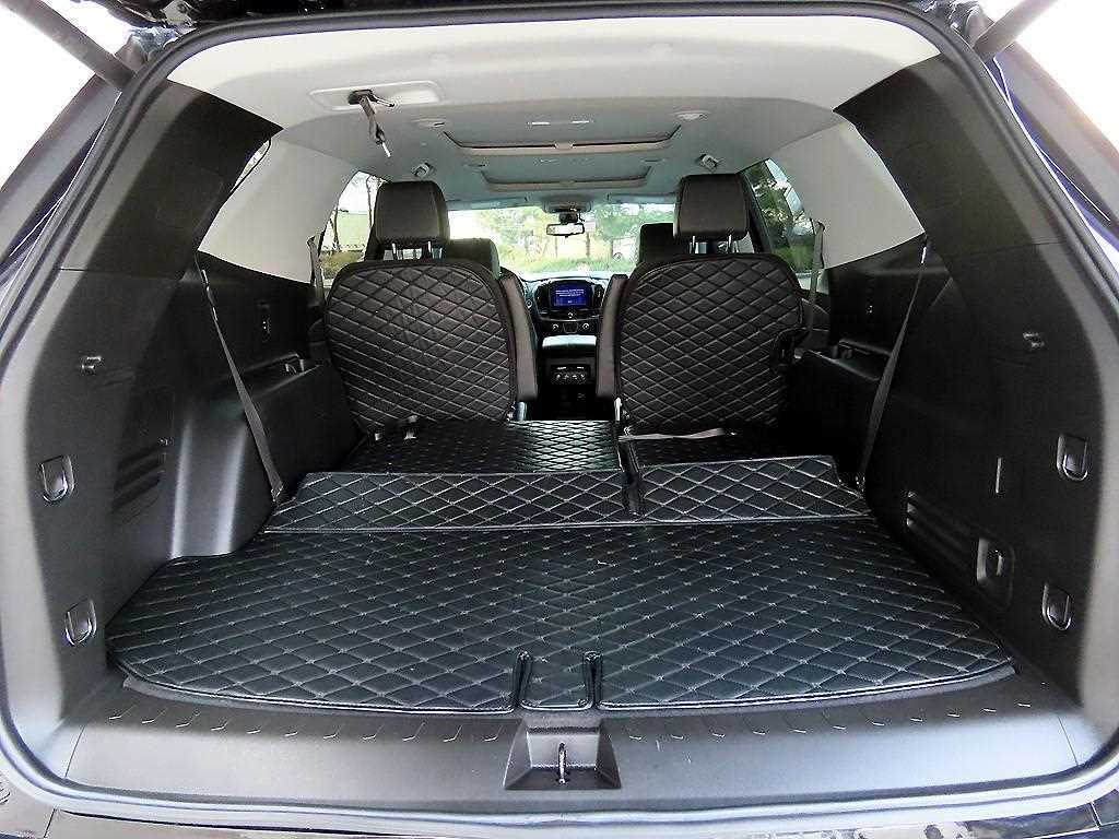쉐보레 트래버스 3.6 AWD 레드라인 이미지 17