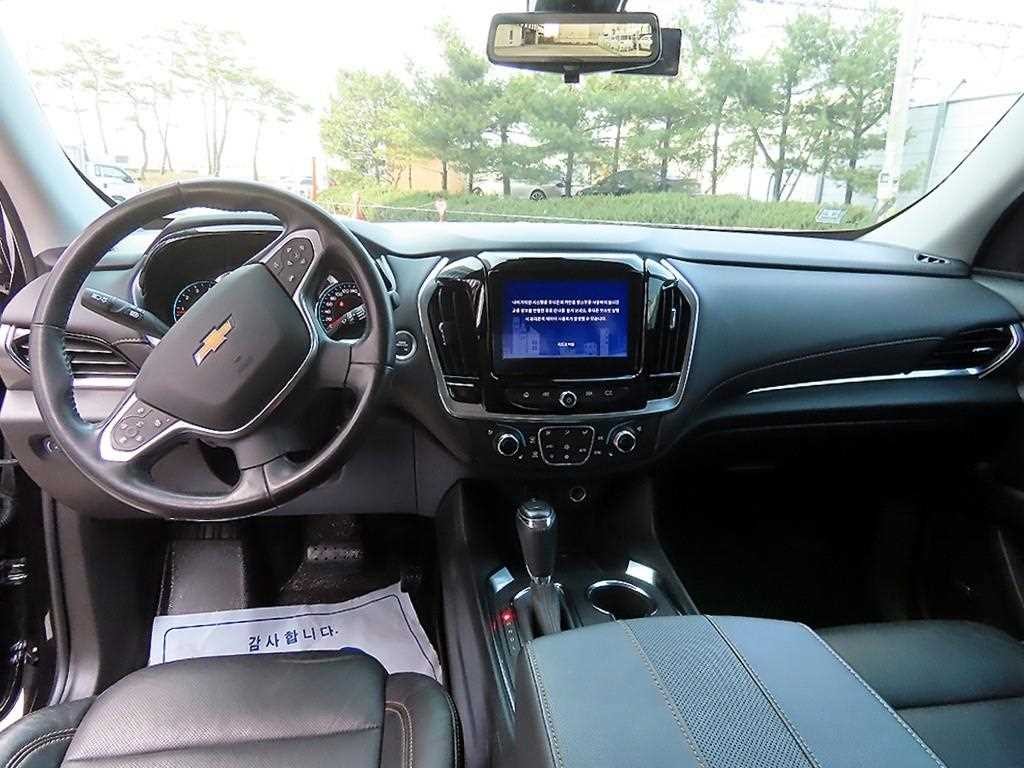 쉐보레 트래버스 3.6 AWD 레드라인 이미지 7