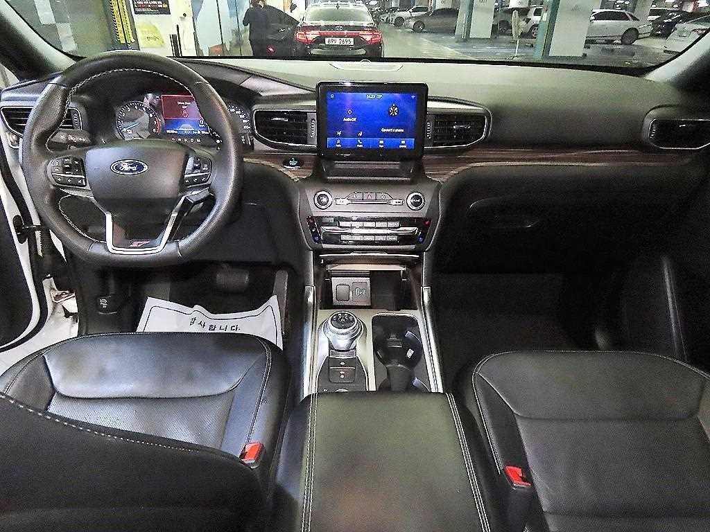 포드 익스플로러 익스플로러 6세대 3.0 AWD PHEV 리미티드 이미지 10