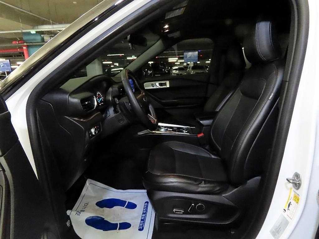 포드 익스플로러 익스플로러 6세대 3.0 AWD PHEV 리미티드 이미지 6