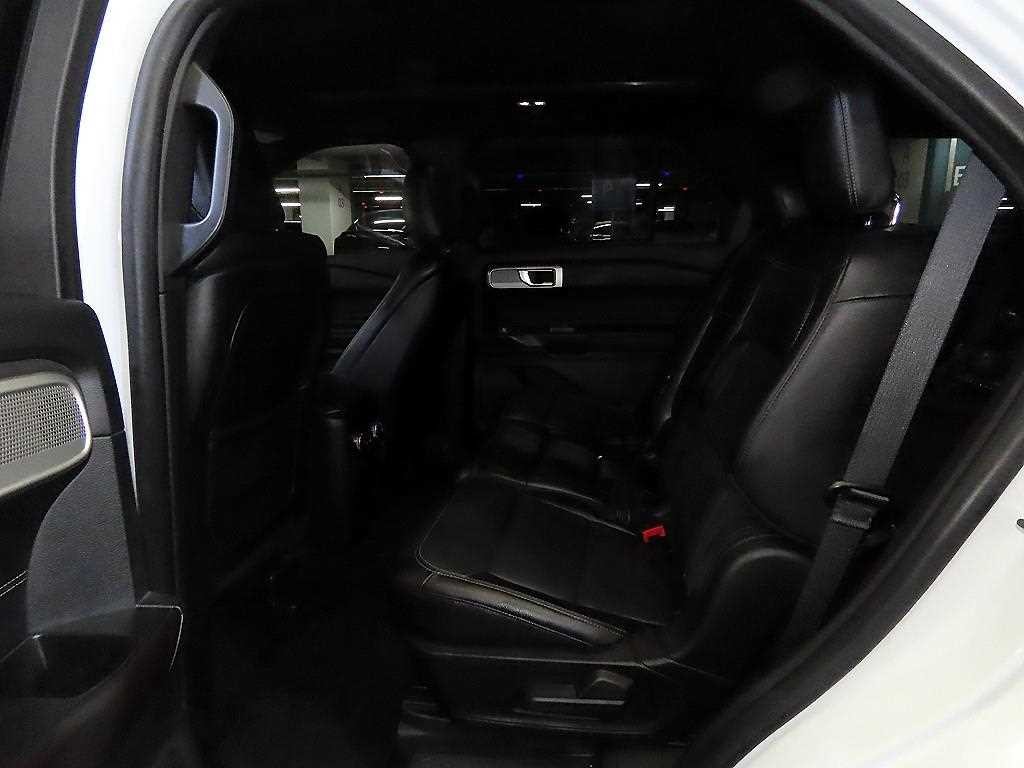 포드 익스플로러 익스플로러 6세대 3.0 AWD PHEV 리미티드 이미지 7