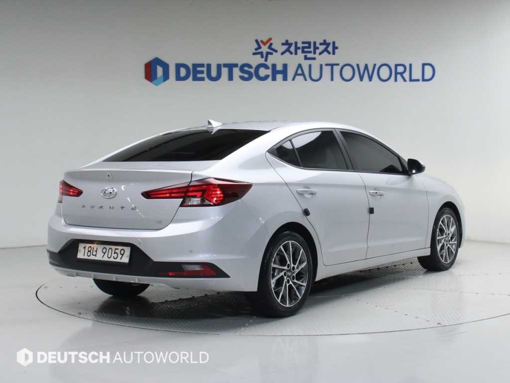 현대 아반떼 더 뉴 아반떼 AD 1.6 스마트 초이스 이미지 2
