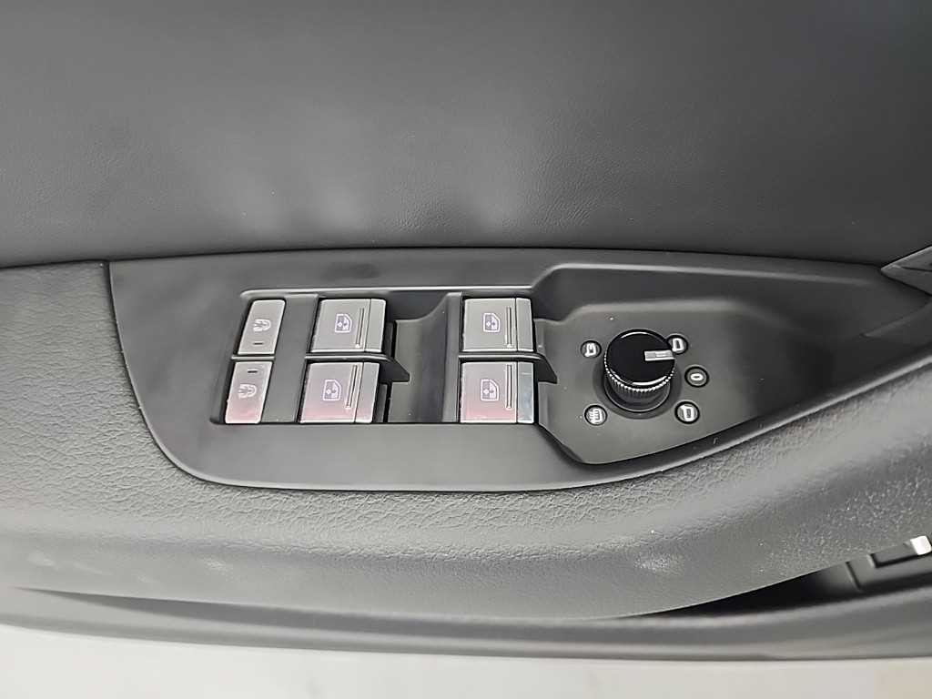 아우디 A6 A6 (C8) 45 TFSI 콰트로 프리미엄 이미지 17