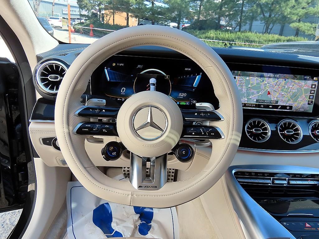 벤츠 AMG GT 4도어 43 4MATIC+ 이미지 8