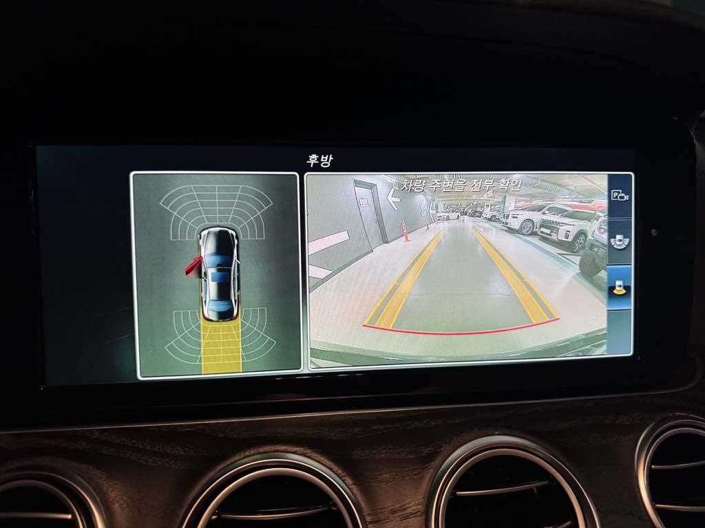 벤츠 E 클래스 E-클래스 W213 E220d 아방가르드 이미지 15