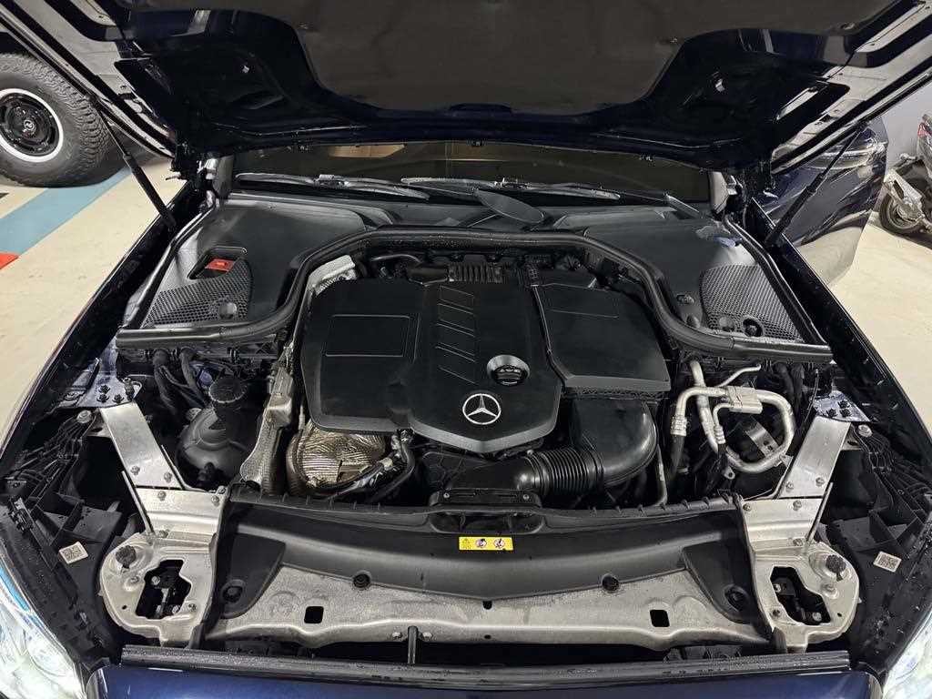 벤츠 E 클래스 E-클래스 W213 E220d 아방가르드 이미지 17
