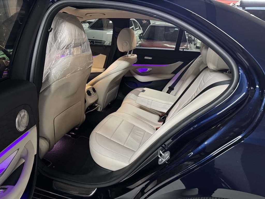 벤츠 E 클래스 E-클래스 W213 E220d 아방가르드 이미지 8