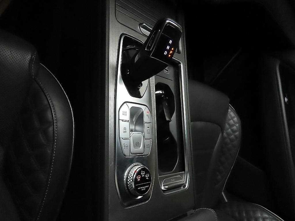KG모빌리티(쌍용) 렉스턴 올 뉴 렉스턴 (Y450) 디젤 2.2 4WD 더 블랙 이미지 10