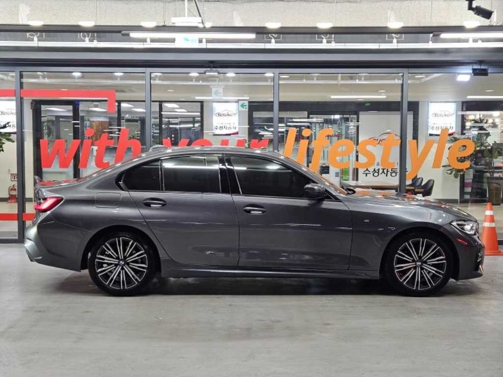 BMW 3시리즈 3시리즈 (G20) 320d M 스포츠 이미지 3