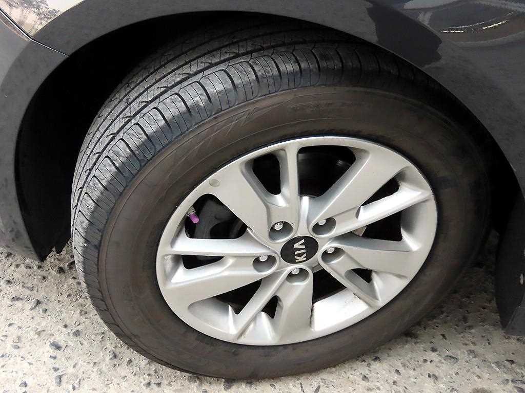 기아 K5 K5 2세대 MX 2.0 LPI 럭셔리 A/T 이미지 18