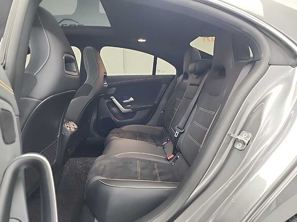 벤츠 CLA 클래스 CLA클래스 C118 AMG CLA 45 S 4MATIC+ 이미지 12