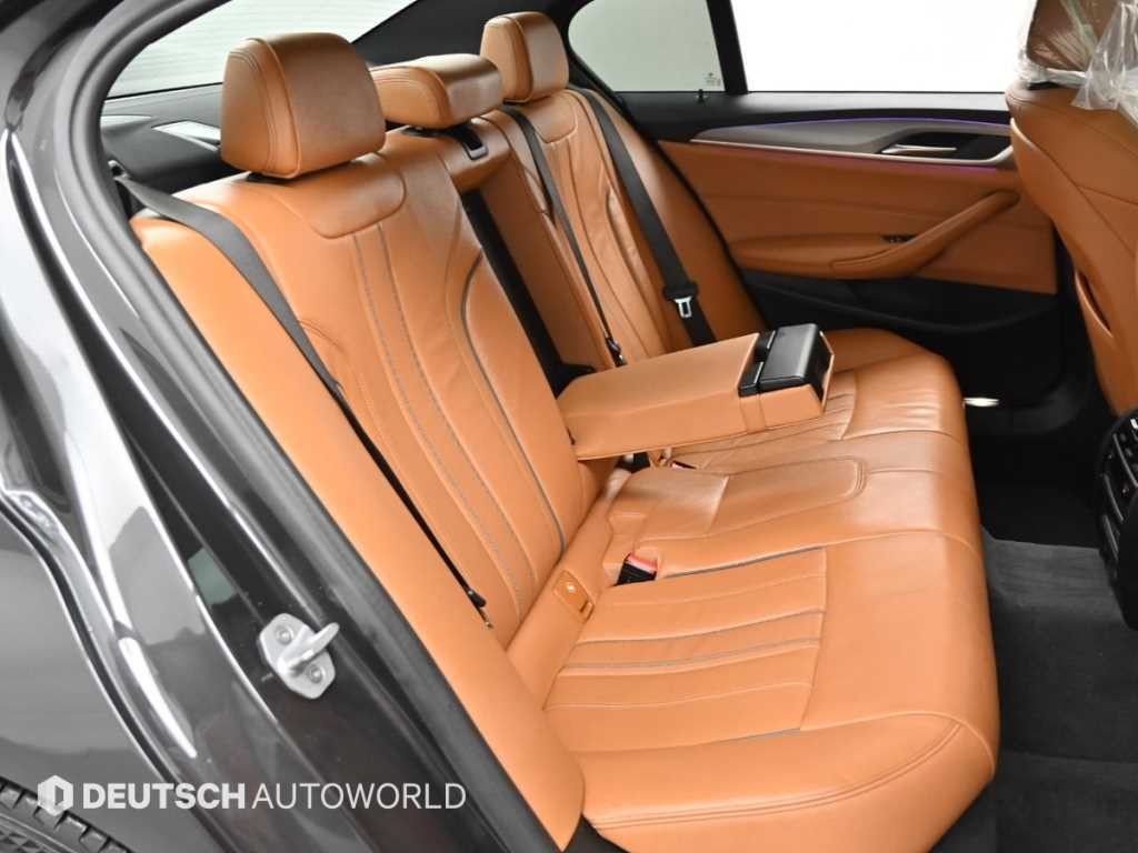 BMW 5시리즈 5시리즈 (G30) 530i xDrive M 스포츠 이미지 12