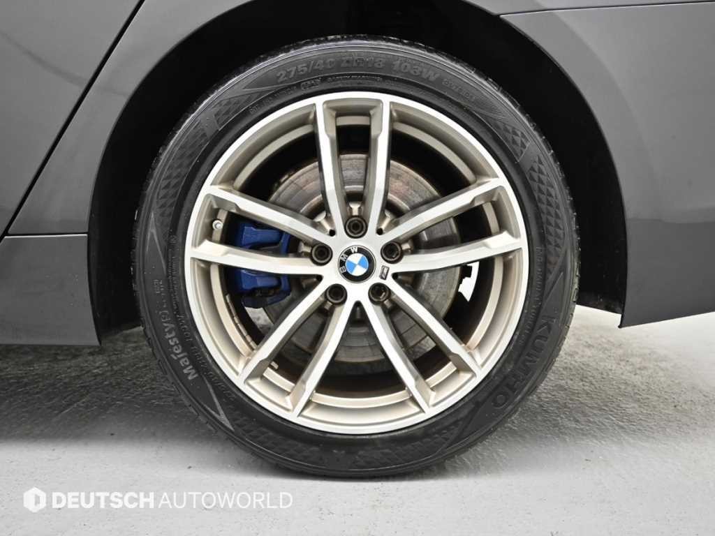 BMW 5시리즈 5시리즈 (G30) 530i xDrive M 스포츠 이미지 5