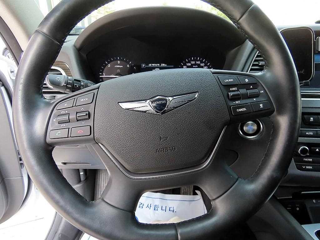 제네시스 G80 2.2D AWD 프리미엄 럭셔리 이미지 8